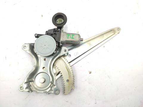 Elevalunas Manual Trasero Izquierdo Toyota Rav4 197CV