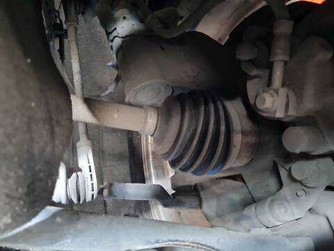 Transmision Delantera Izquierda Ford Focus TITANIUM 120CV 88KW