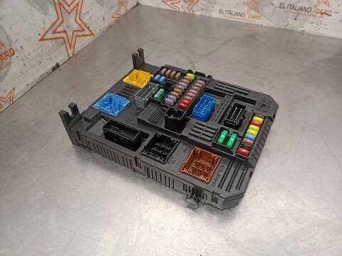 Caja Reles Fusibles Citroen C5 FEEL AIRCROSS 131CV 96KW