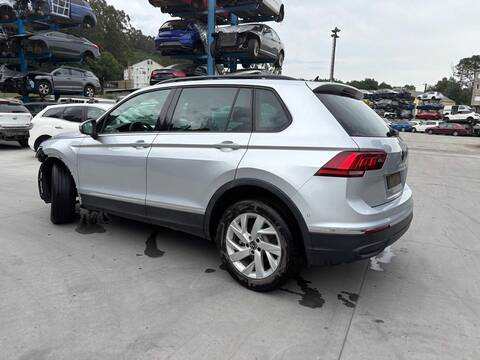 Cerradura Puerta Delantera Izquierda Volkswagen Tiguan LIFE 122CV 90KW