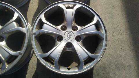 Foto 3ª: Juego LLantas Hyundai Tucson 2.0 COMFORT 141CV 104KW [G4GC] (2009)