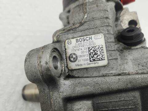 Foto 3ª: Bomba Inyeccion Bmw Serie 1 114 118D BERLINA 143CV 105KW [N47D20C] (2008)