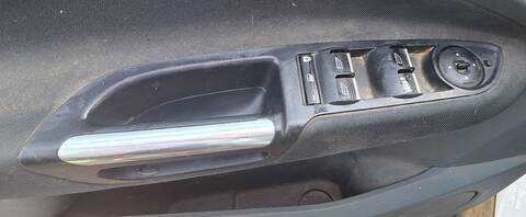 Botonera Elevalunas Ford C Max EDITION 116CV 85KW