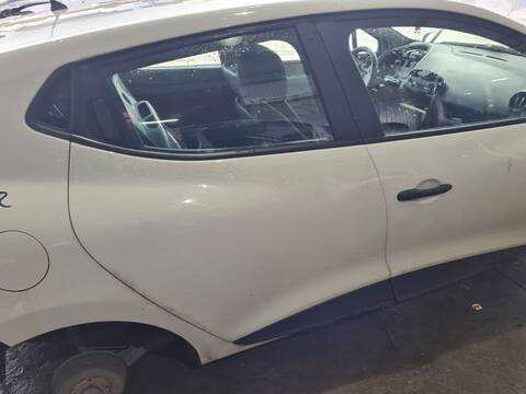 Puerta Trasera Derecha Renault Clio AUTHENTIQUE 75CV 55KW