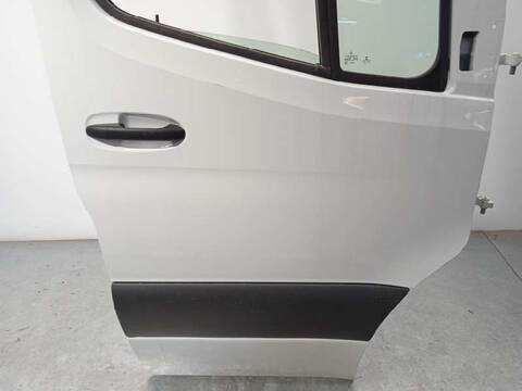 Foto 2ª: Puerta Delantera Derecha Mercedes Sprinter 419 CDI RWD 907.643 907.645 907.647) 190CV 140KW FURGONETA [654920] (2024)