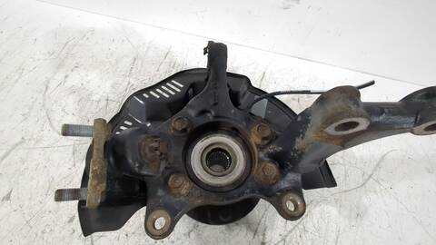 Foto 3ª: Mangueta Delantera Izquierda Toyota Auris 1.6 ZRE151_) 124CV 91KW [1ZR-FE] (2007)