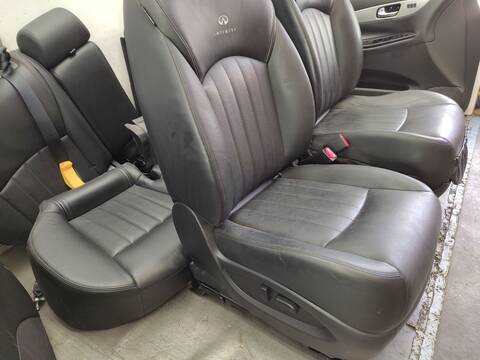 Foto 3ª: Asientos Traseros Infiniti EX 30D 238CV 175KW [V9X] (2014)