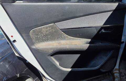 Tapizados Cartoneras Peugeot 5008 GT LINE 131CV 96KW