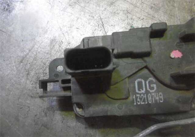 Foto 2ª: Cerradura Puerta Delantera Derecha Opel Zafira 1.9 COSMO [1.9 LTR. - 110 KW 16V CDTI CAT (Z 19 DTH - LRD)]