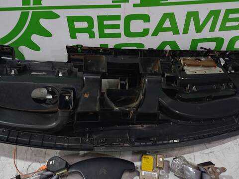 Foto 3ª: Kit Airbag Citroen Evasion 1.9 TD 90CV 66KW [DHXXUD9TFBTF] (1999)