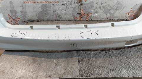 Foto 4ª: Paragolpes Trasero Dacia Logan AMBIANCE 68CV 50KW [K9K K7] (2010)