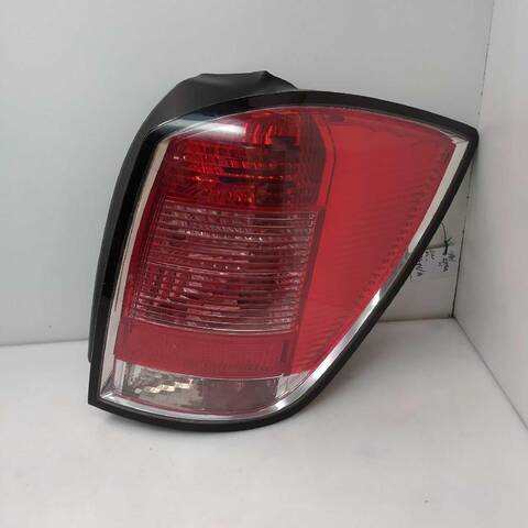 Foto 1ª: Piloto Trasero Derecho Opel Astra 1.9 CDTI L35) 150CV (2004)