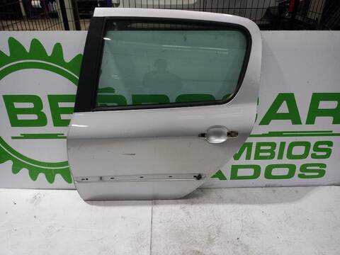 Puerta Trasera Izquierda Peugeot 307 XN 109CV