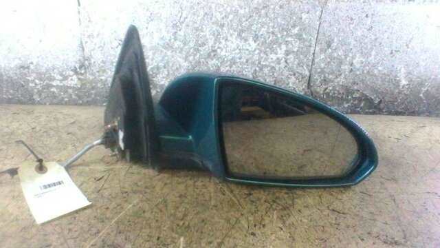 Retrovisor Derecho Nissan Primera 2.2 D