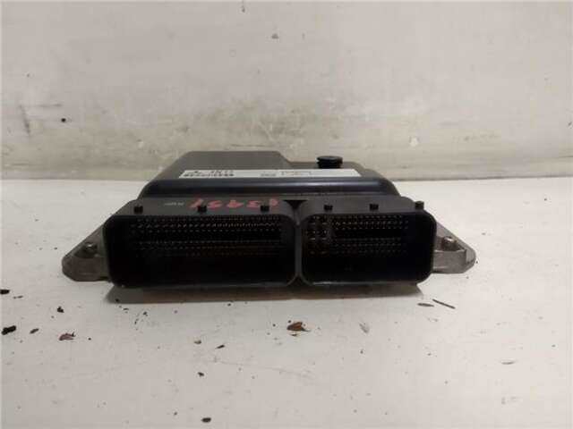 Foto 2ª: Centralita Motor ECU Mitsubishi ASX 1.8 MOTION 2WD [1.8 LTR. - 110 KW DI-D CAT]