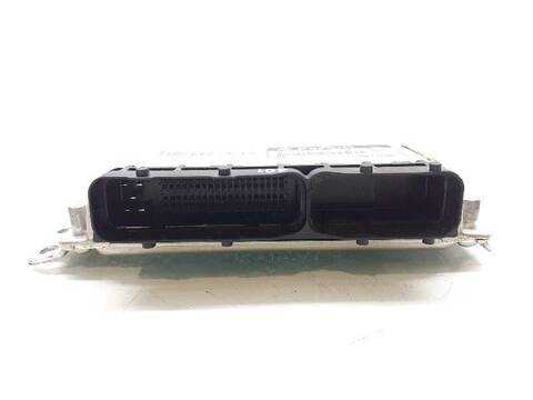 Foto 2ª: Centralita Motor ECU Kia Cerato 1.6 LX BERLINA 4-PTAS.) 105CV 77KW [G4ED] (2005)
