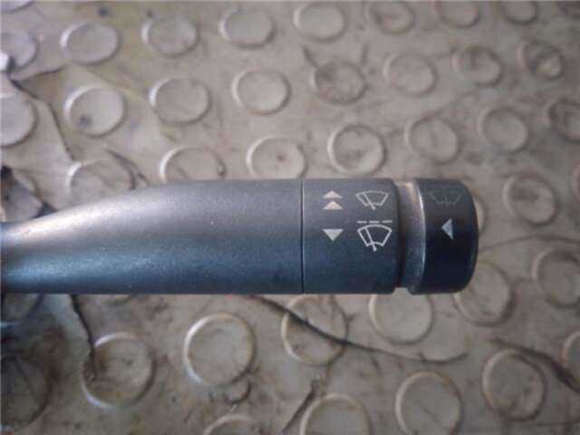 Foto 2ª: Mando Multifuncion Ford Courier 1.8 D [RTD]