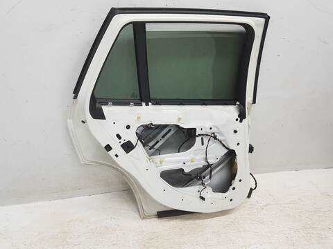 Foto 3ª: Puerta Trasera Izquierda Bmw X1 SDRIVE 18D (2009)