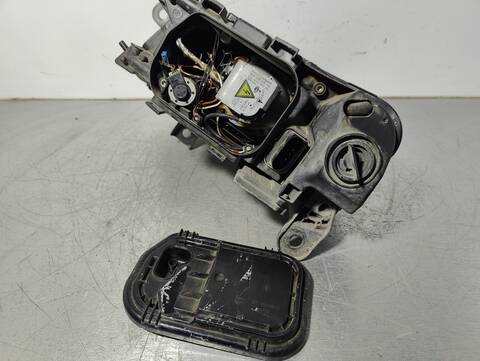 Foto 2ª: Faro Derecho Audi A6 3.0 TDI QUATTRO 165KW) BERLINA 225CV [BMK] (2007)
