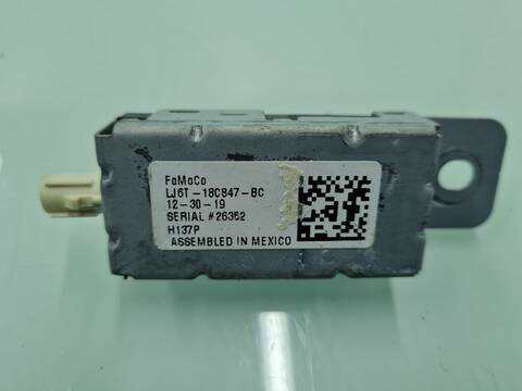 Foto 3ª: Antena Ford Kuga HYBRID ST-LINE 150CV [YLDC] (2020)
