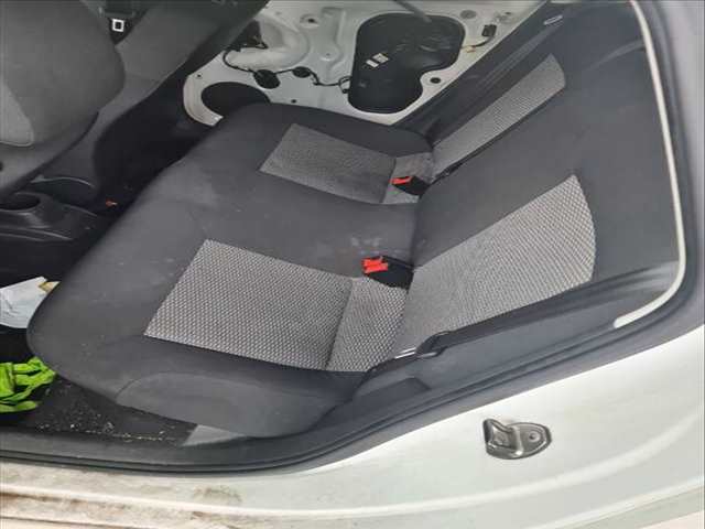 Asientos Traseros Volkswagen Polo ADVANCE 90CV 66KW