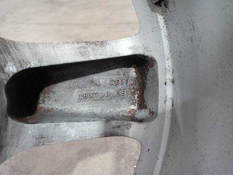 Foto 2ª: LLanta Chapa Lexus RX LUXURY 204CV (2003)