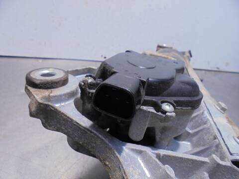 Foto 3ª: Motor Limpia Delantero Mitsubishi Grandis 2.0 DI-D CAT 136CV 100KW [BSY] (2008)