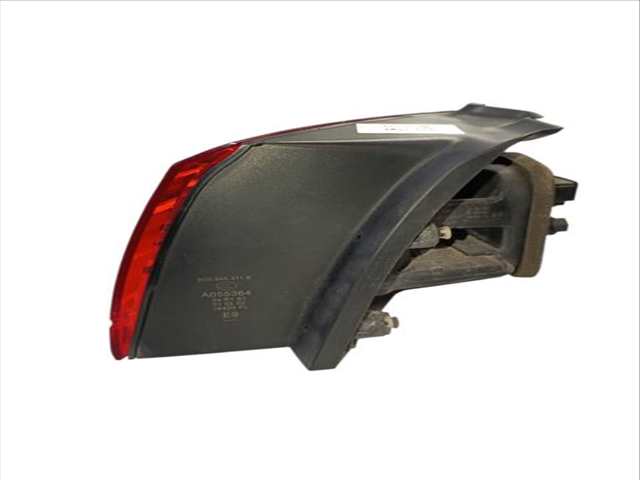 Foto 3ª: Piloto Trasero Izquierdo Volkswagen Golf 1.6 TDI (2012)