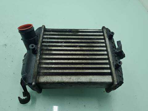 Foto 4ª: Intercooler Audi A4 2.5 TDI AVANT 163CV 120KW [BDG] (2005)