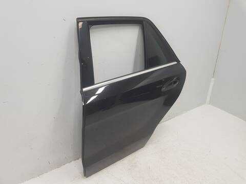 Foto 2ª: Puerta Trasera Izquierda Mercedes Clase ML 250 2.1 CDI 204CV 150KW AUT. 166.004) W166) OM651 (2011)