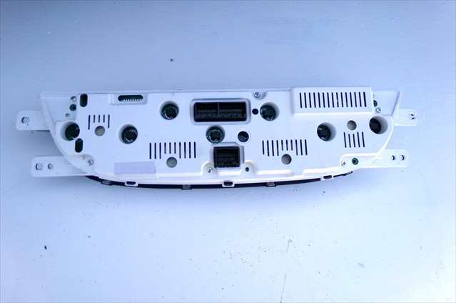 Foto 2ª: Cuadro de Instrumentos Ssangyong Rodius 2.7 D 2005-2013 [D27DT] (2013)