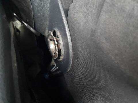 Foto 3ª: Asientos Traseros Volkswagen Golf ADVANCE BLUEMOTION 105CV 77KW [CLH] (2013)