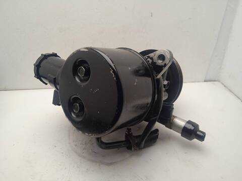 Foto 3ª: Bomba de Direccion Mazda RX7 1.1 WANKEL 116CV 85KW SA2) [13B] (1996)