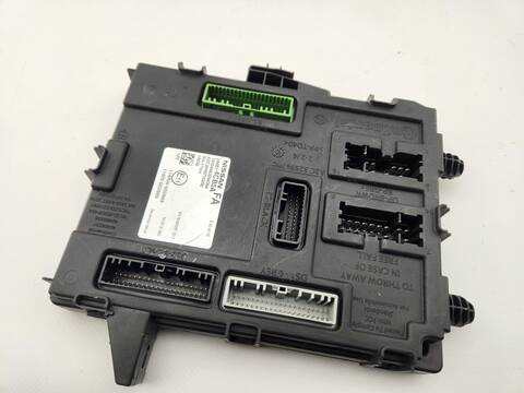 Foto 1ª: Centralita Motor ECU Nissan Qashqai 360 110CV 81KW [K9K636] (2014)