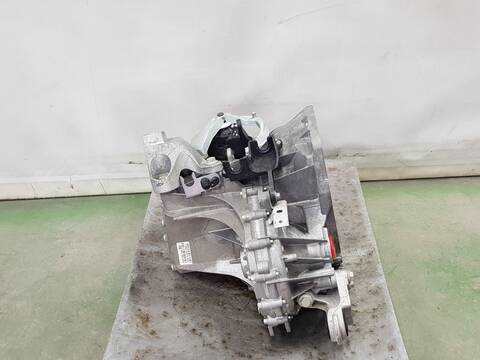 Foto 2ª: Caja Cambios Ford Transit FURGON 200 L1 AMBIENTE (2018)