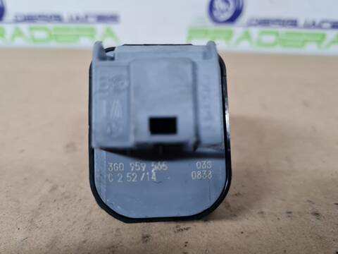 Foto 2ª: Mando Retrovisor Volkswagen Passat ADVANCE BMT 120CV 88KW [DCX] (2015)