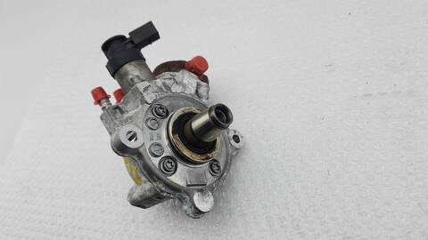 Foto 3ª: Bomba Inyeccion Bmw Serie 3 315 318D BERLINA 143CV 105KW [N47D20C] (2015)