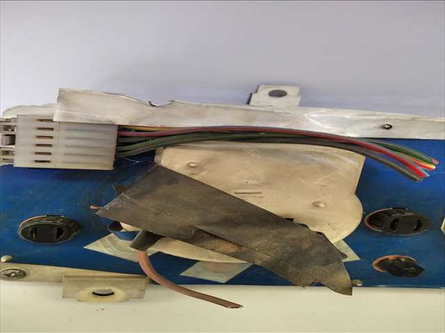 Foto 3ª: Cuadro de Instrumentos Nissan Patrol 2.7 DIESEL [-] (1996)