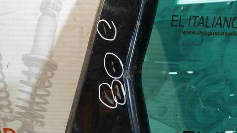 Foto 2ª: Puerta Trasera Derecha Renault Scenic GRAND FAMILY EDITION 110CV 81KW [K9K836] (2012)