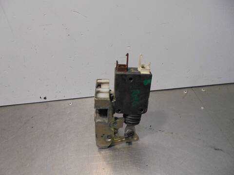 Foto 2ª: Cerradura Puerta Delantera Derecha Citroen Saxo 1.1 X 60CV 44KW [HDZ] (1997)