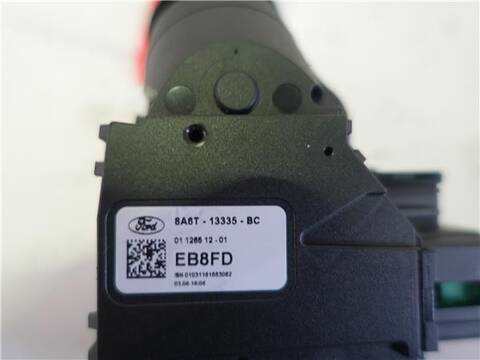 Foto 3ª: Mando Multifuncion Ford Fiesta 1.25 82CV 60KW [SNJD] (2016)