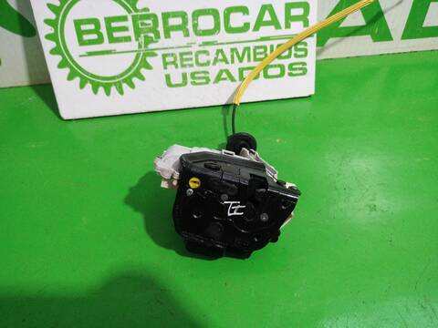 Foto 3ª: Cerradura Puerta Trasera Izquierda Audi A6 2.4 177CV [BDW] (2004)