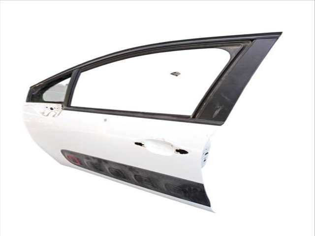 Foto 3ª: Puerta Delantera Izquierda Citroen C3 1.2 PURETECH 82 (2016)