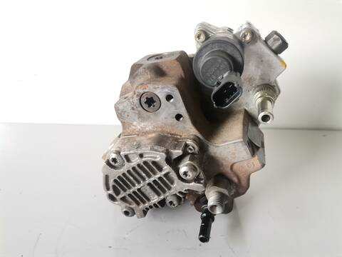 Foto 3ª: Bomba Inyeccion Citroen Xsara 1.6 HDI 110 EXCLUSIVE 109CV (2004)