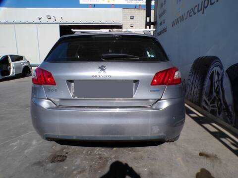 Foto 1ª: Paragolpes Trasero Peugeot 308 BH01 (2015)