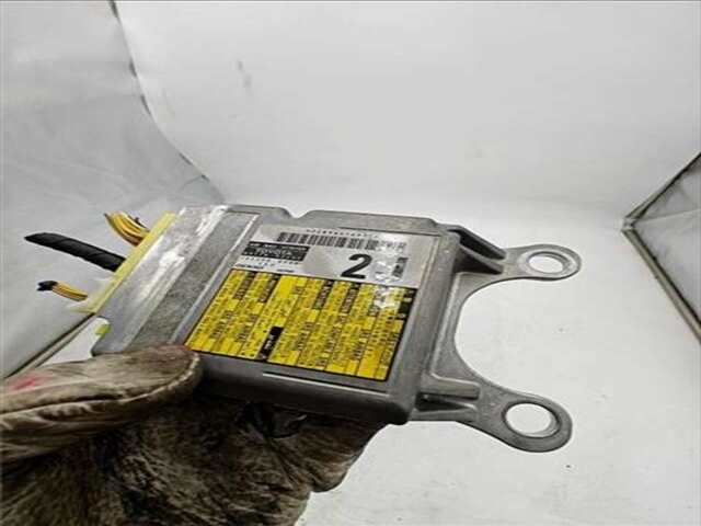 Foto 2ª: Centralita Airbag Toyota Rav4 2.2 EXECUTIVE [2.2 LTR. - 130 KW D-CAT] [2AD]