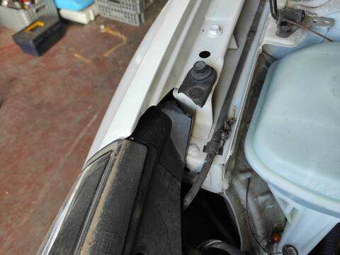 Foto 2ª: Faro Derecho Hyundai i30 G4LK (2019)