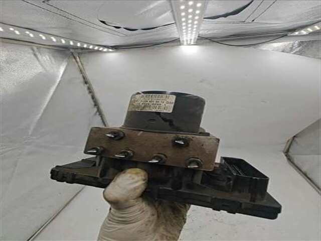 Foto 2ª: Abs Mercedes Clase C 160 2.0 C 200 COMPRESSOR (203.745) [2.0 LTR. - 120 KW COMPRESOR CAT]