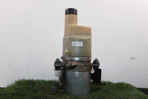 Bomba de Direccion Volvo S60 2 4 LTR. - 125 KW CAT 2000 170CV