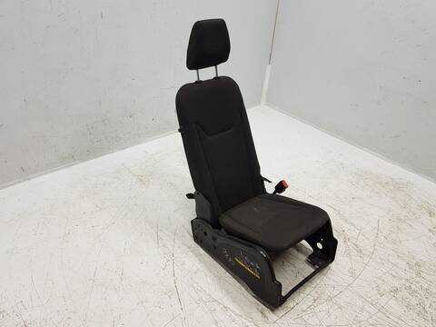 Foto 2ª: Asiento Delantero Derecho Ford Transit TREND (2013)